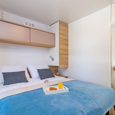 Hemy Casa - Lux Mobile Homes 罗维尼 外观 照片