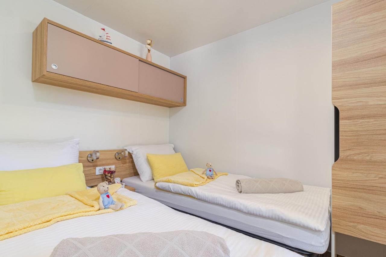 Hemy Casa - Lux Mobile Homes 罗维尼 外观 照片