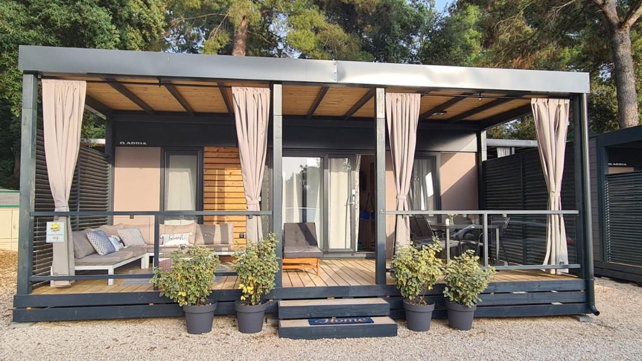 Hemy Casa - Lux Mobile Homes 罗维尼 外观 照片